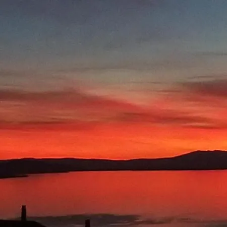 Joli Avec Terrasse Et Vue Pour Non Fumeurs Apartmán