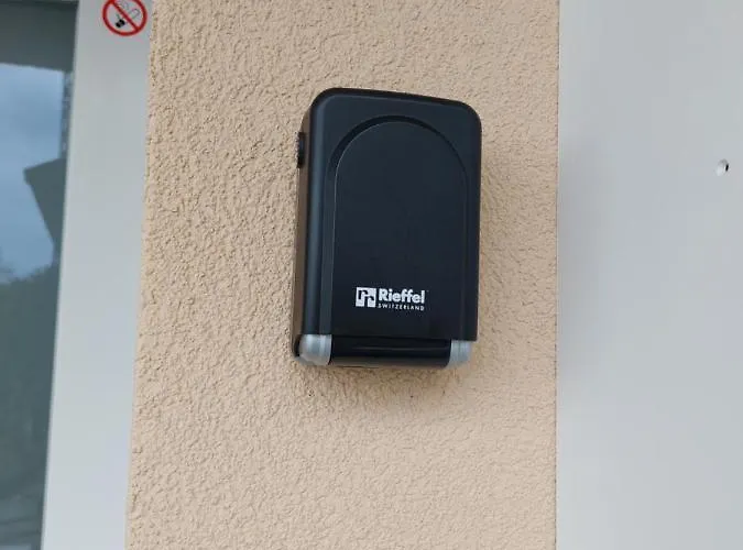 Joli Avec Terrasse Et Vue Pour Non Fumeurs Belmont-sur-Lausanne